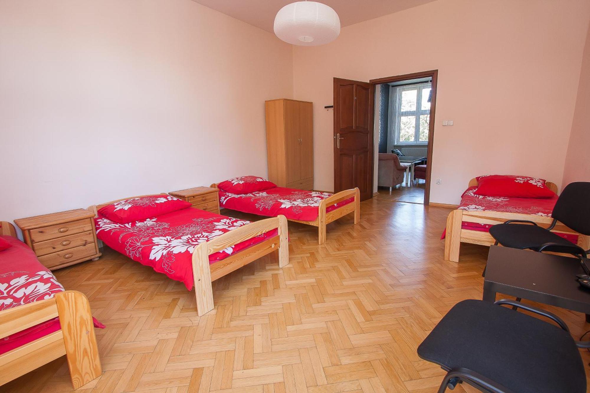 Hostel 4You Bielsko-Biala Bilik gambar