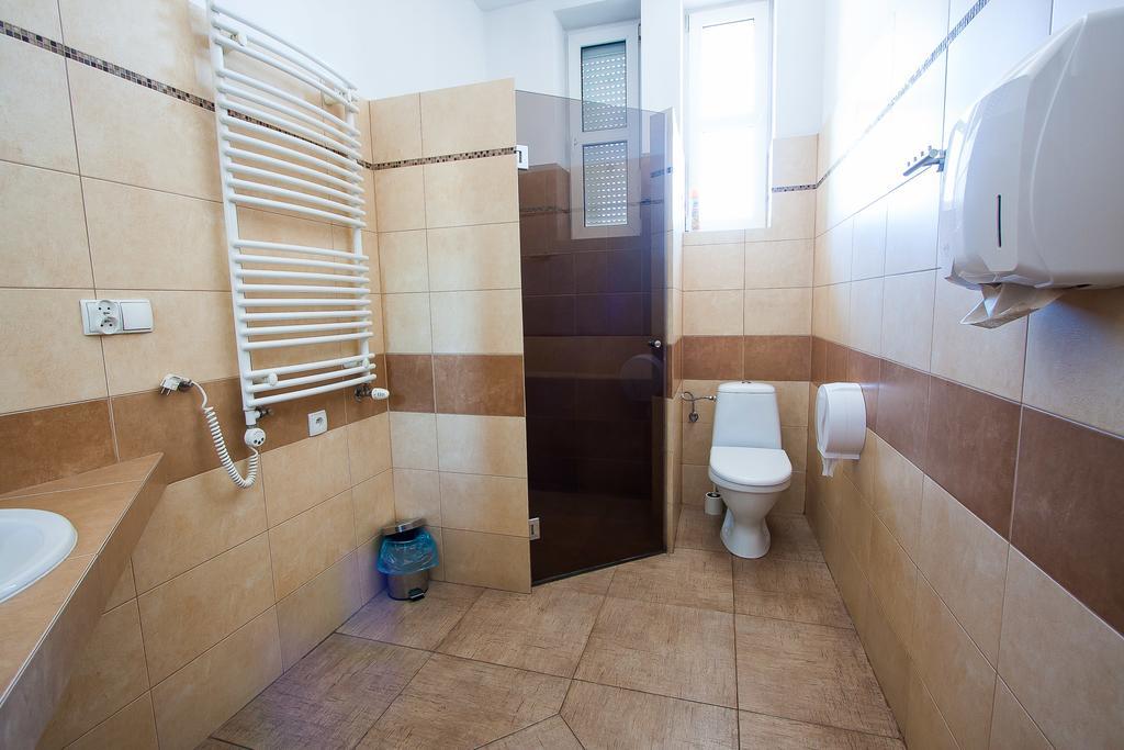 Hostel 4You Bielsko-Biala Luaran gambar
